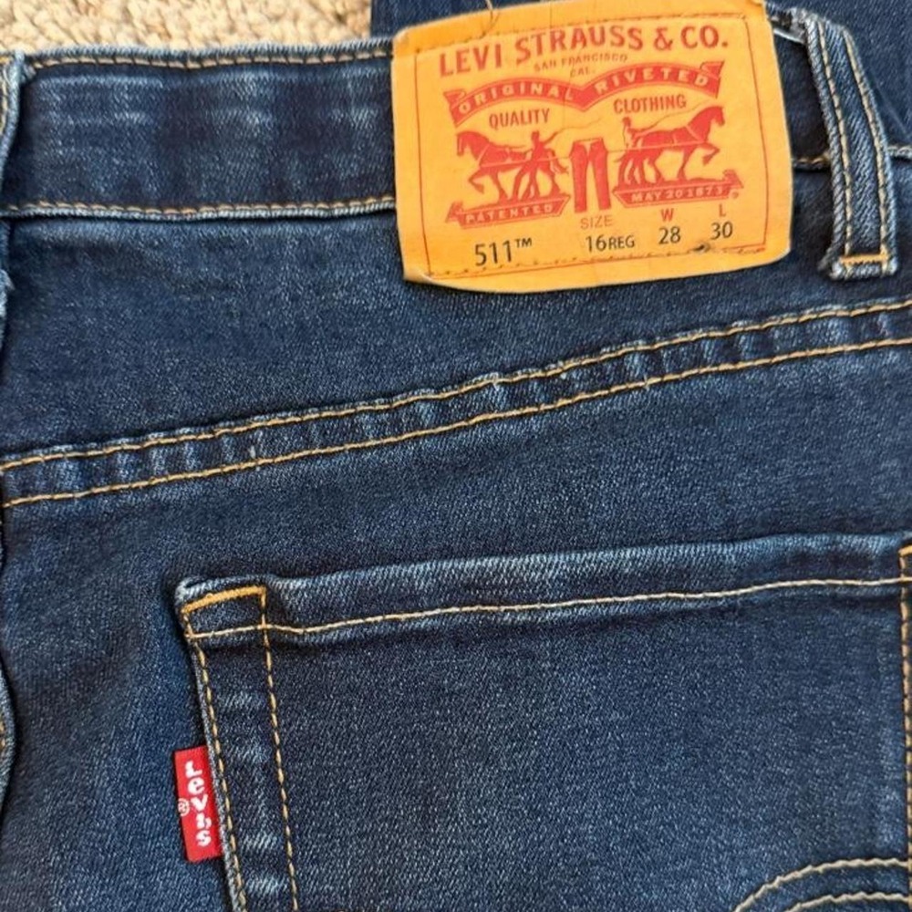 Levi's 511 blue jeans Size 28" W 30" L - Picture 2 of 5